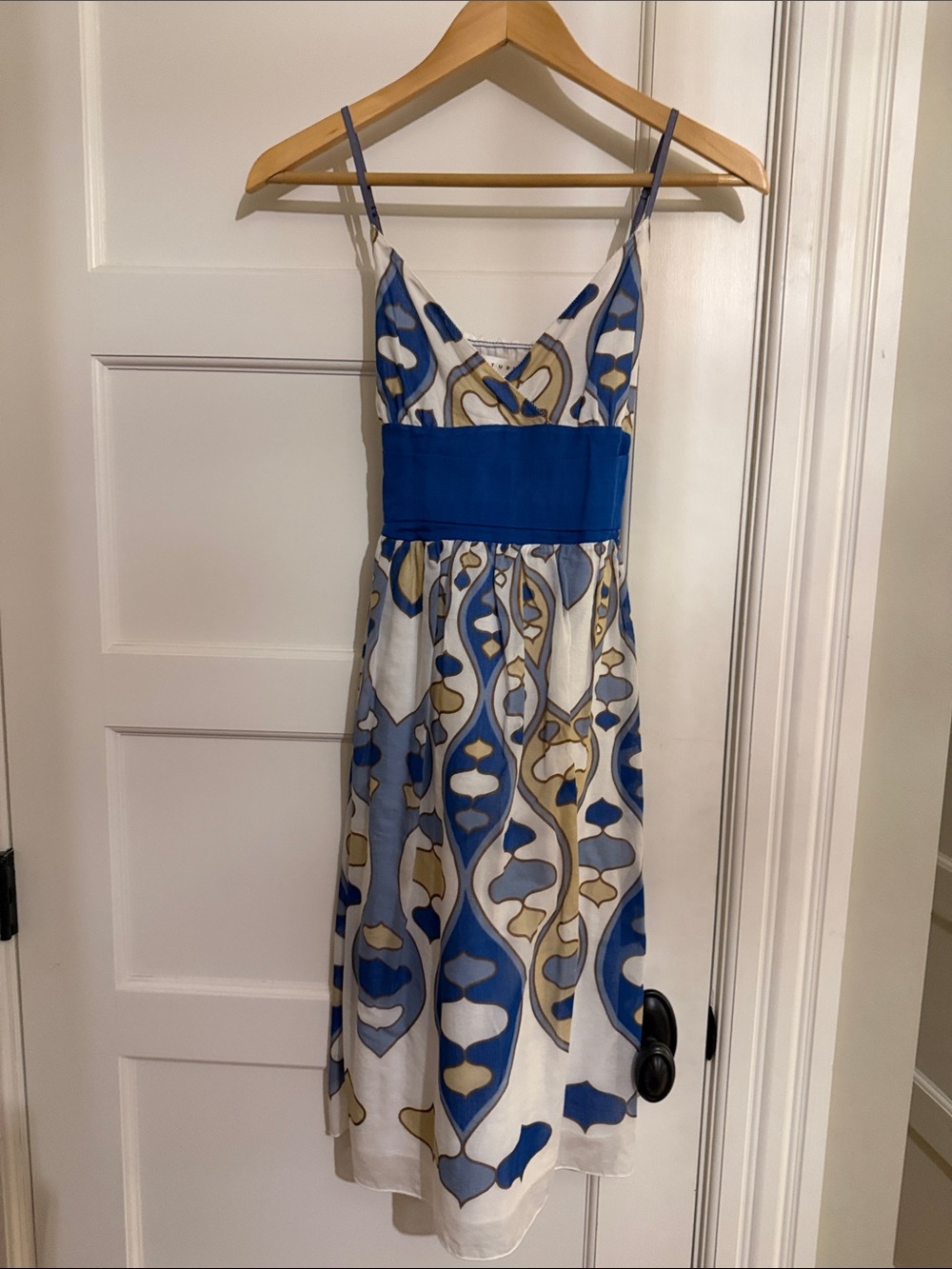 Studio M Blue, White & Tan Patterned Midi Dress